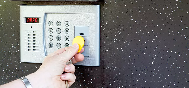 Electronic Door Lock Installation East Peoria