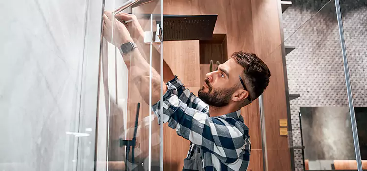 Replace Shower Doors with Frameless East Peoria
